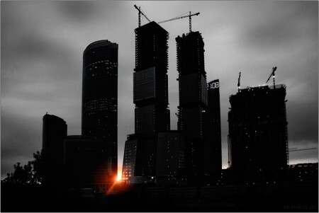 Скалистые берега реки Москва...
