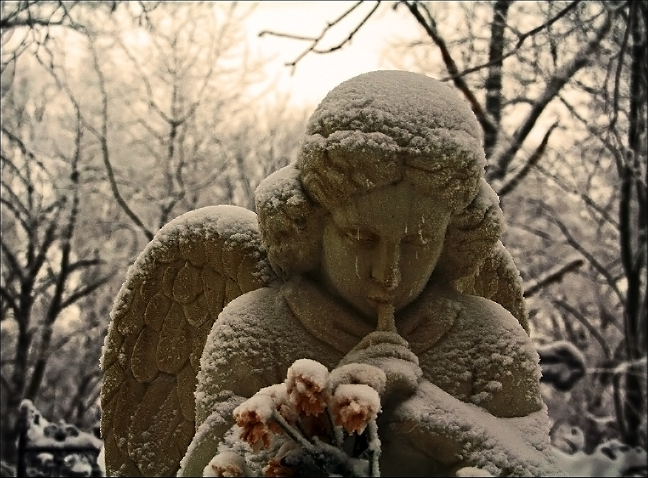 The crying angel