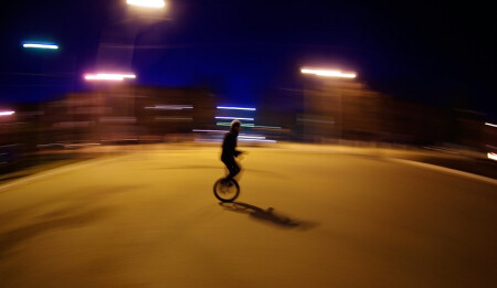 night monocycler