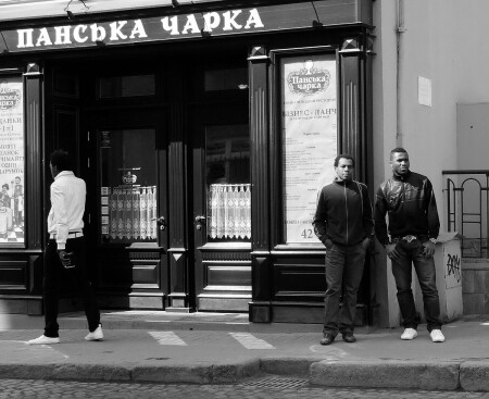 Як справi, панове?
