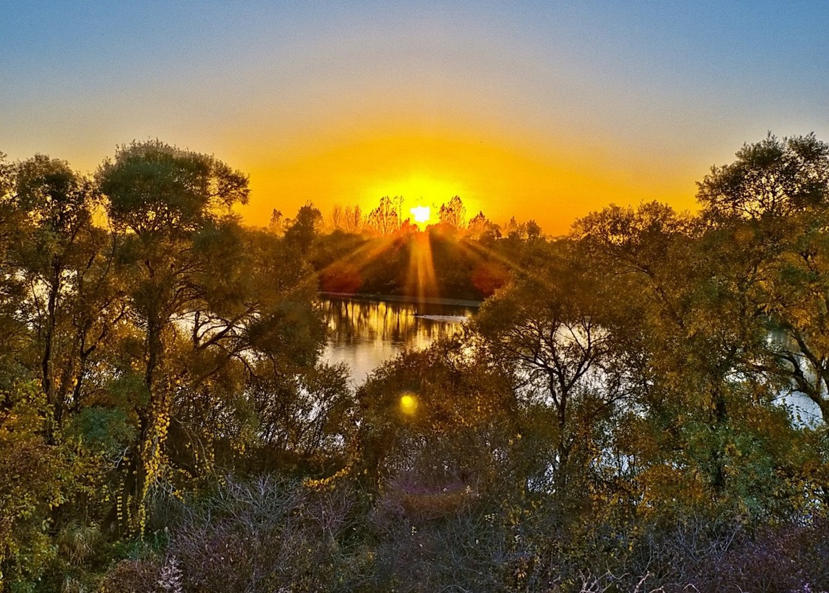 РАЗКРАСКИ ОСЕННЕГО ЗАКАТА