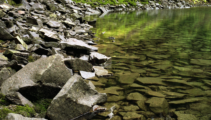 про камни и воду