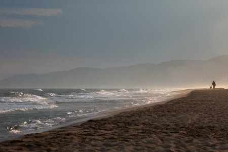 побережье Кастельдефес