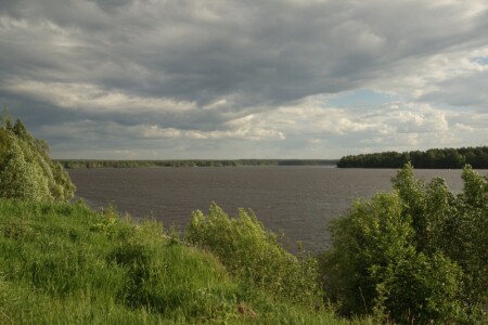 Из далека долго....