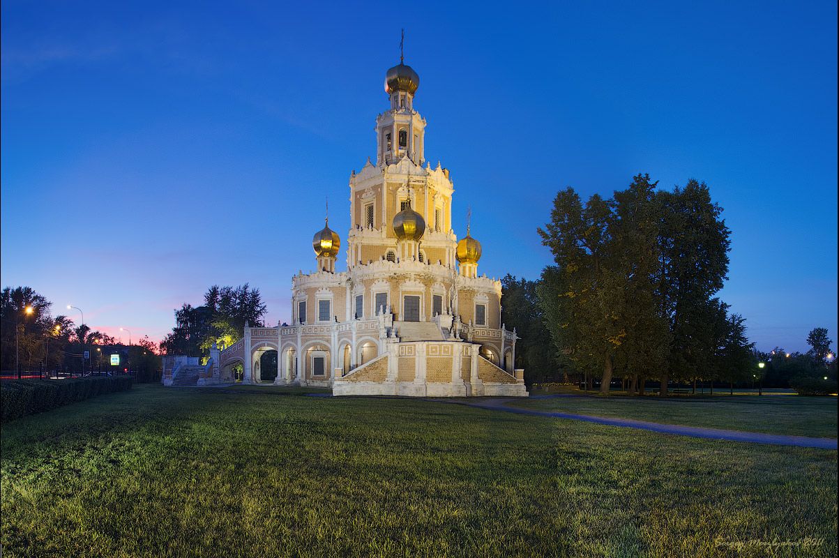 Храм Покрова Пресвятой Богородицы в Филях