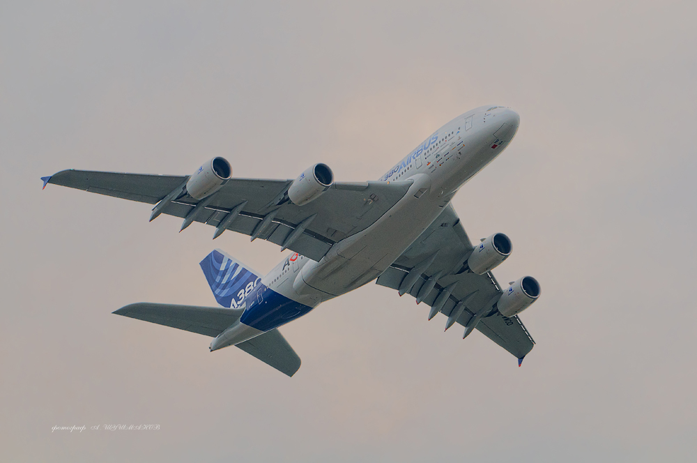 AIRBUS A 380