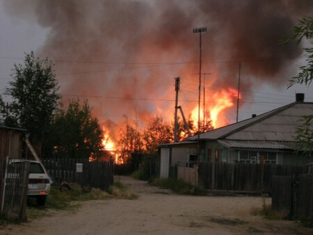 пожар в 5 утра.