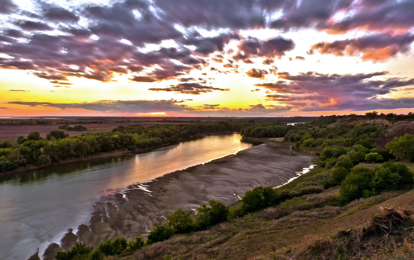 ВЕЧЕРЕЛО (HDR)