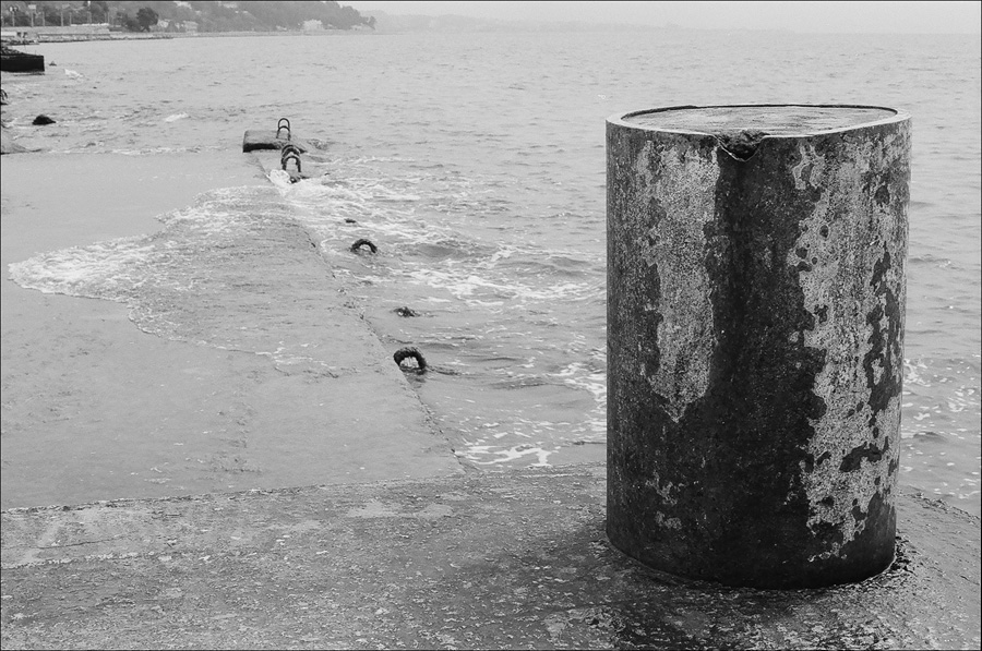 вода бетон железо