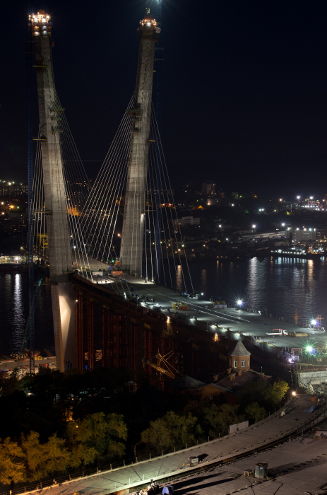 Мост через б. Золотой Рог, г. Владивосток, октябрь 2011 г.