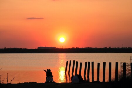 закат над лиманом