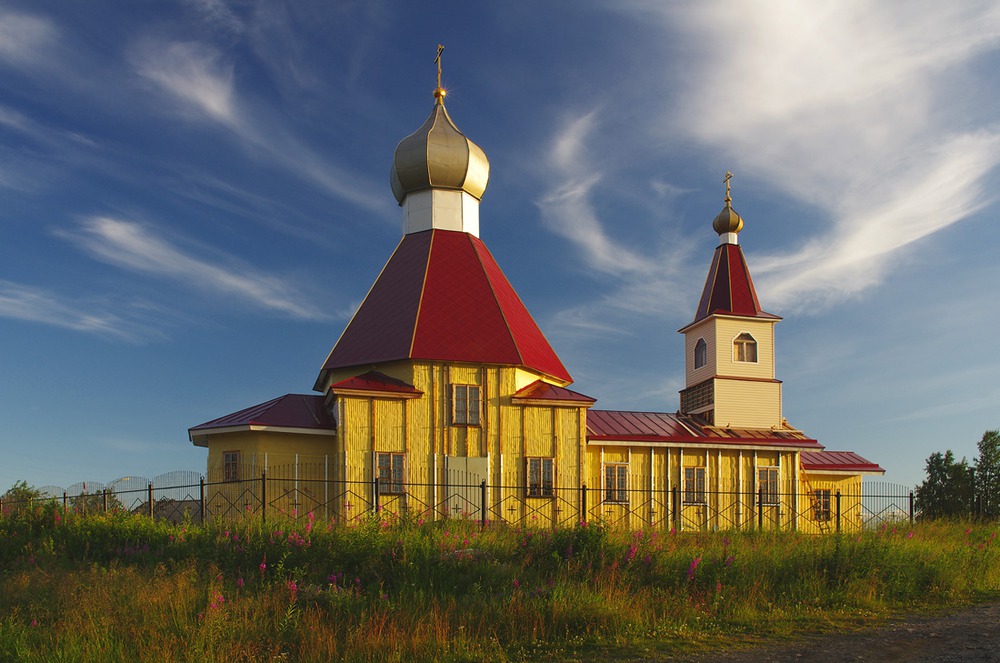 В лучах закатного солнца