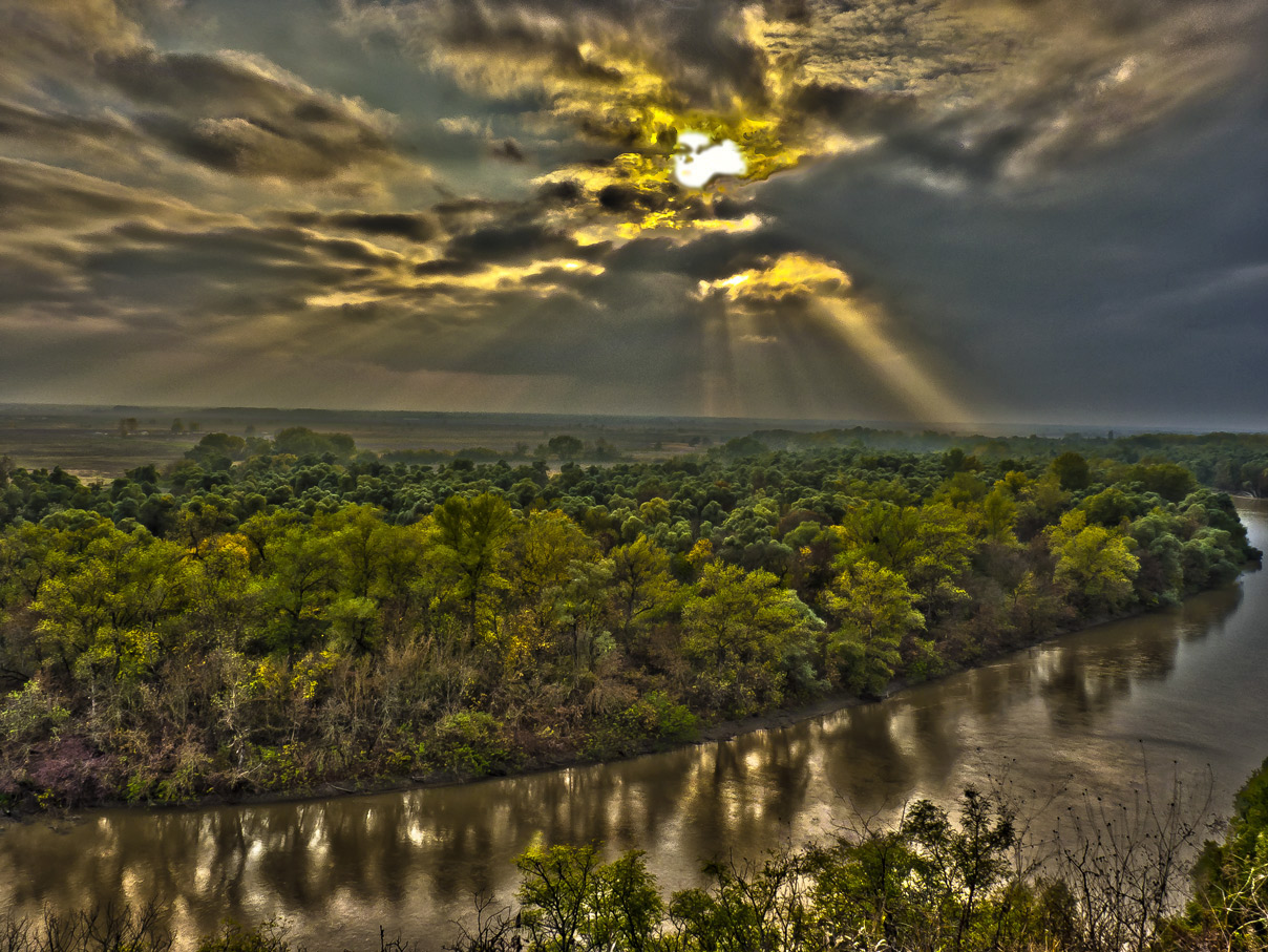 В ОЖИДАНИИ... (HDR)