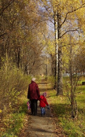 Бабушка и внучка