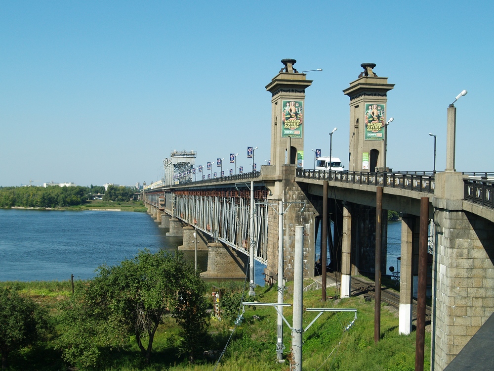 Крюковский мост в городе Кременчуг