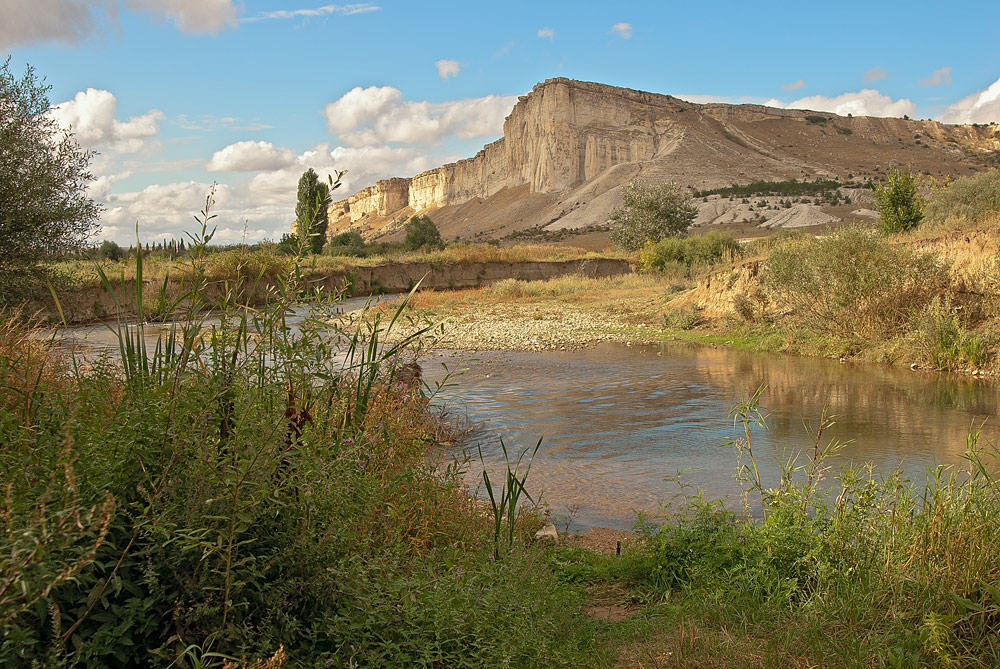 Белая скала