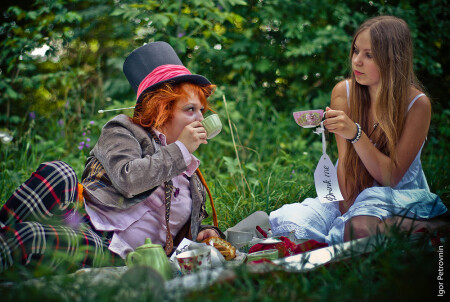 чаепитие Алисы