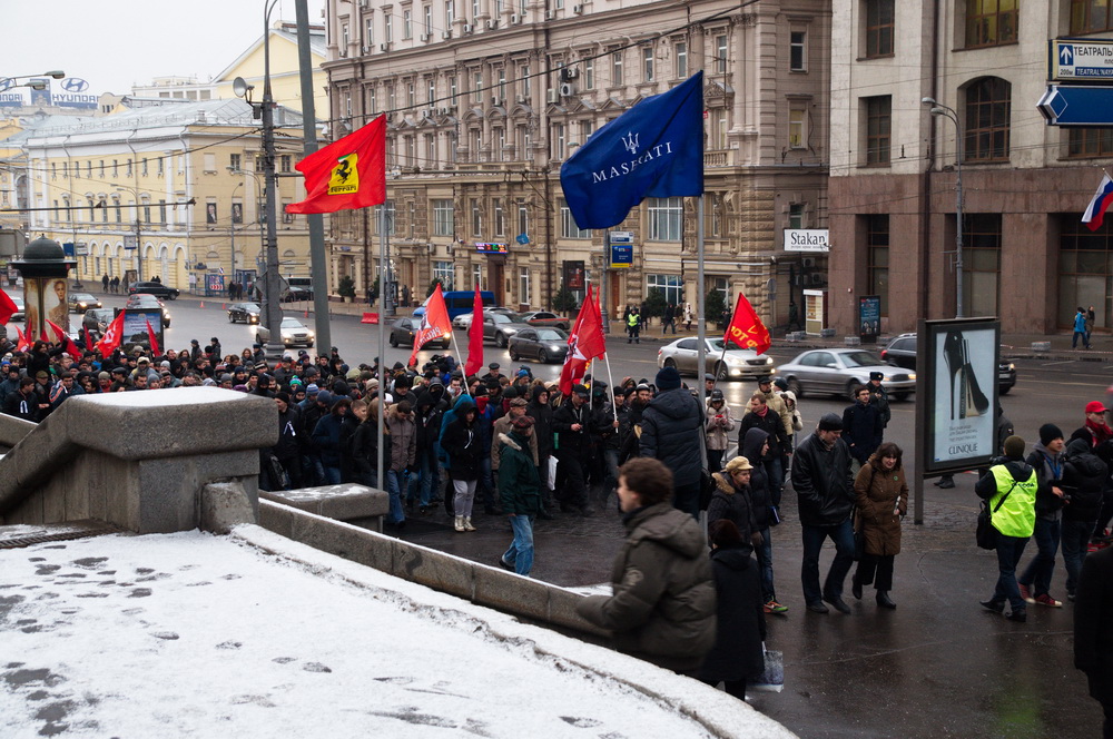 И Феррари против..