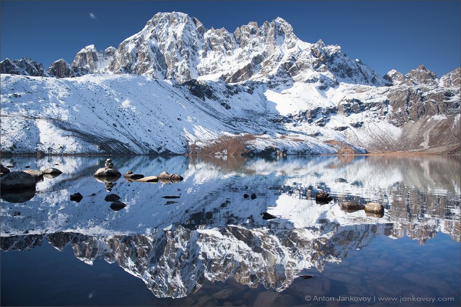 Gokyo Lake (4,750 m)