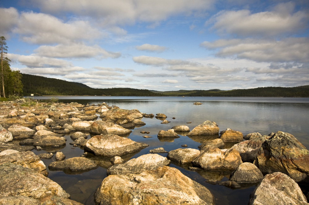 про воду, камни и облака