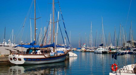 Яхты, Герцелия