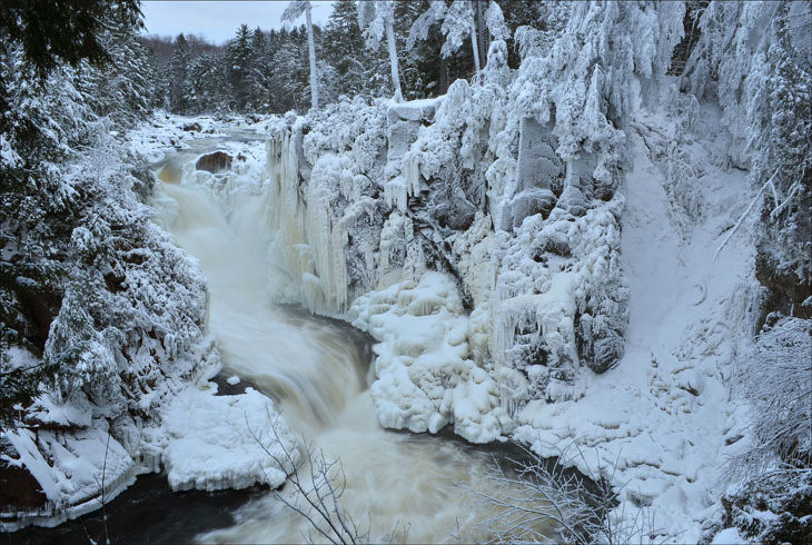 Водопад 2