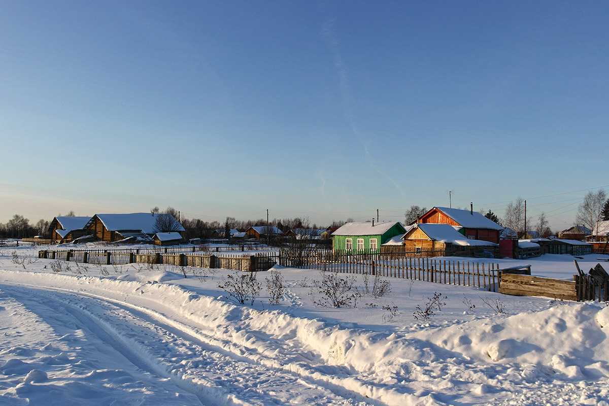 Деревенька зимним утром