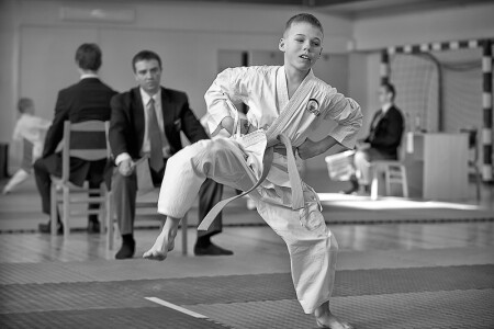 ну почему не танцы,Мама....