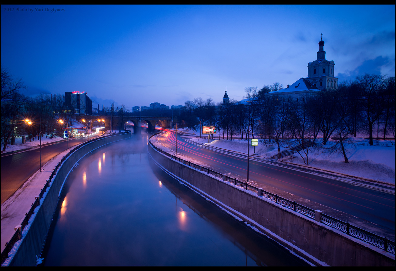 Москва. Андроньевская набережная.