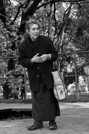 &amp;quot;кого бы на бутылку разжалобить...?&amp;quot;