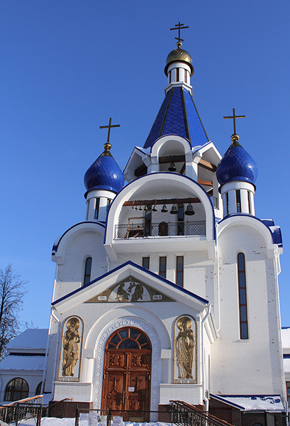 Богородицерождественский храм в Костино