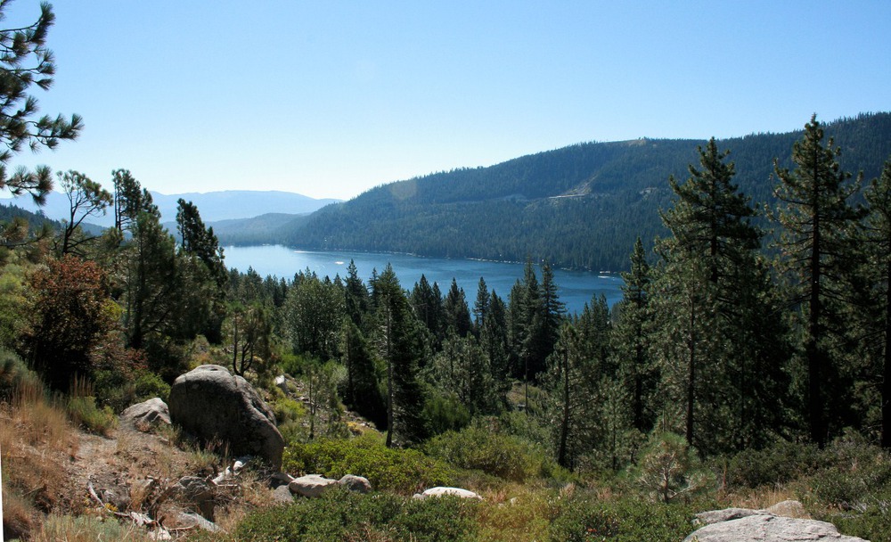 в горах donner lake