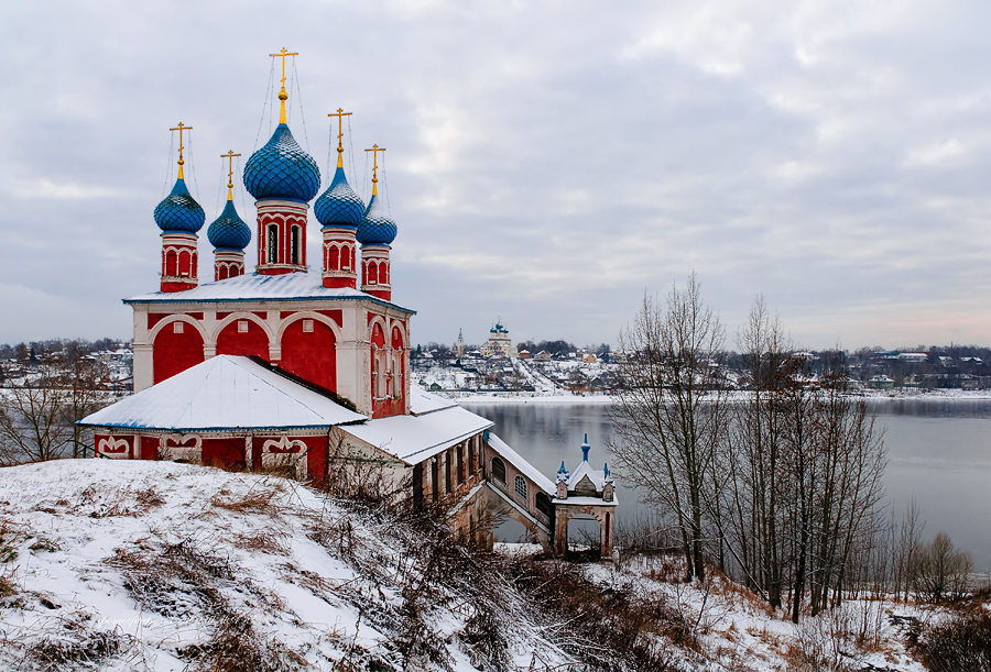 церковь КАЗАНСКОЙ ИКОНЫ БОЖИЕЙ МАТЕРИ и СПАСА ПРЕОБРАЖЕНИЯ