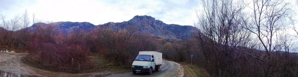 Панорама зимней Димреджи в Крыму