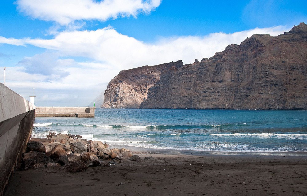 Los Gigantes