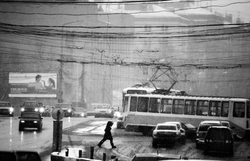 А в нашем городе сегодня был снег...