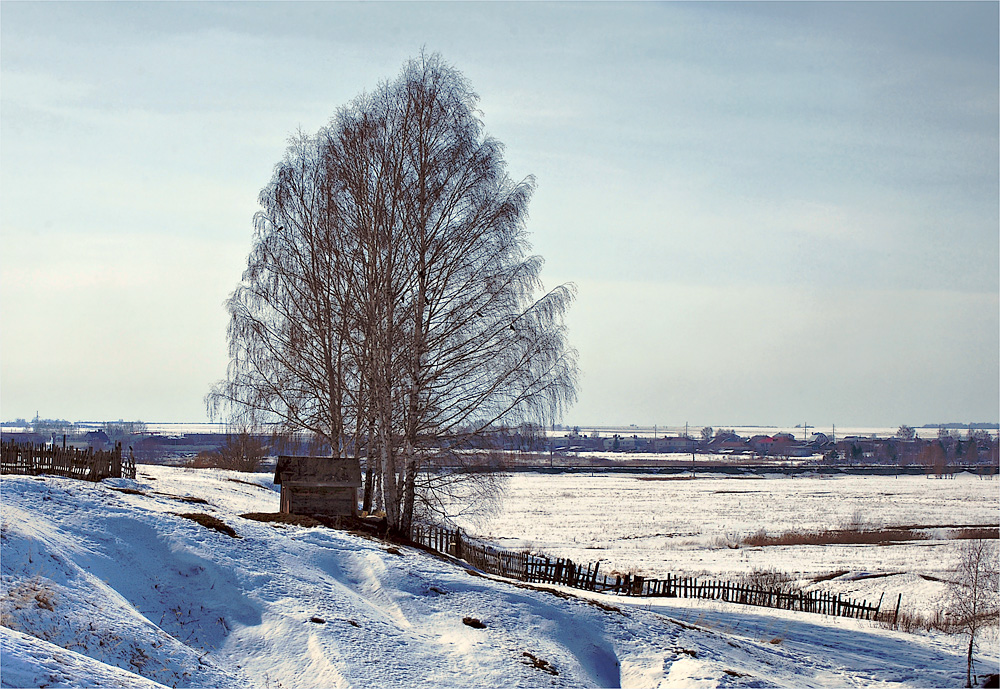 Апрель