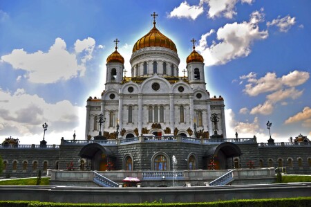 Бывший бассейн "Москва"