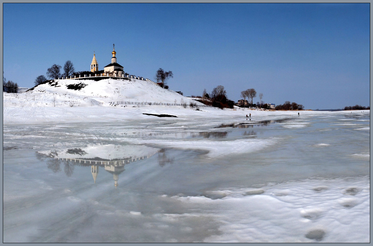 Весна на Волге