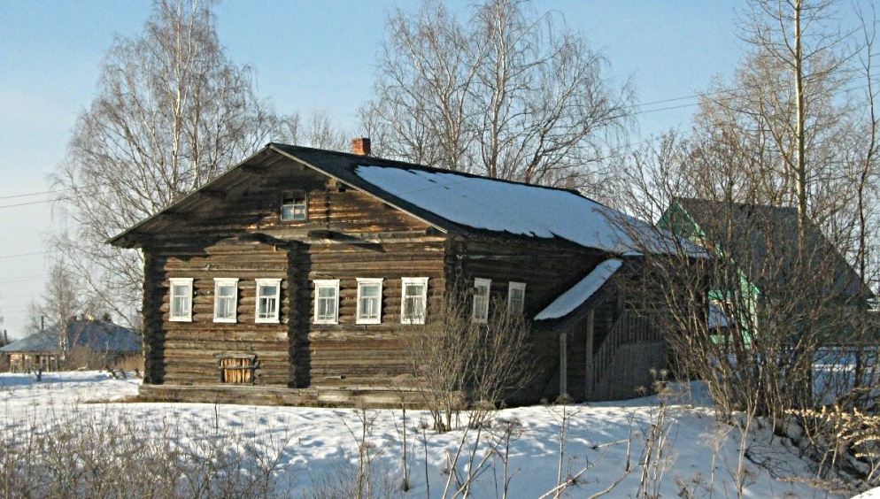 Коми изба-пятистенка в с. Усть-Вымь