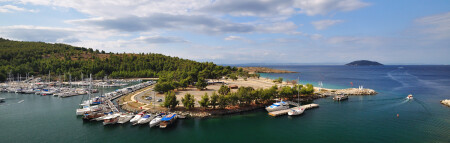 Бухта Порто Карас Халкидики