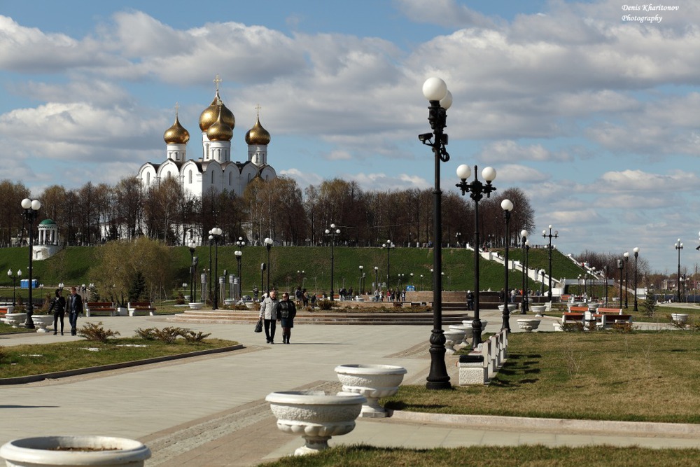 Ярославль. Вид со Стрелки на Успенский Собор