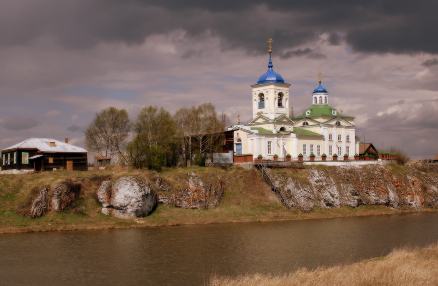 Церковь в Слободе