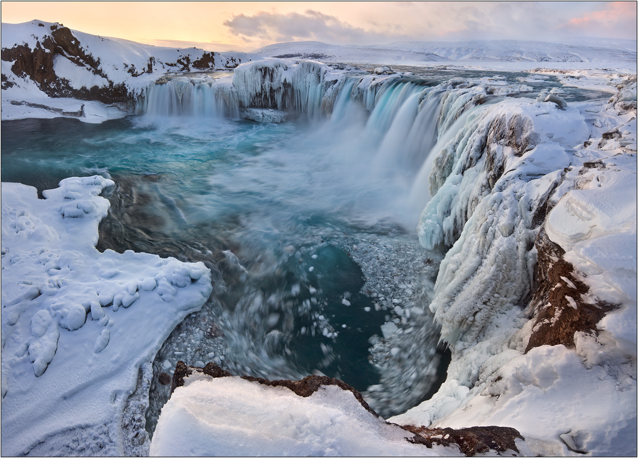 Godafoss... Над круговоротом бытия...