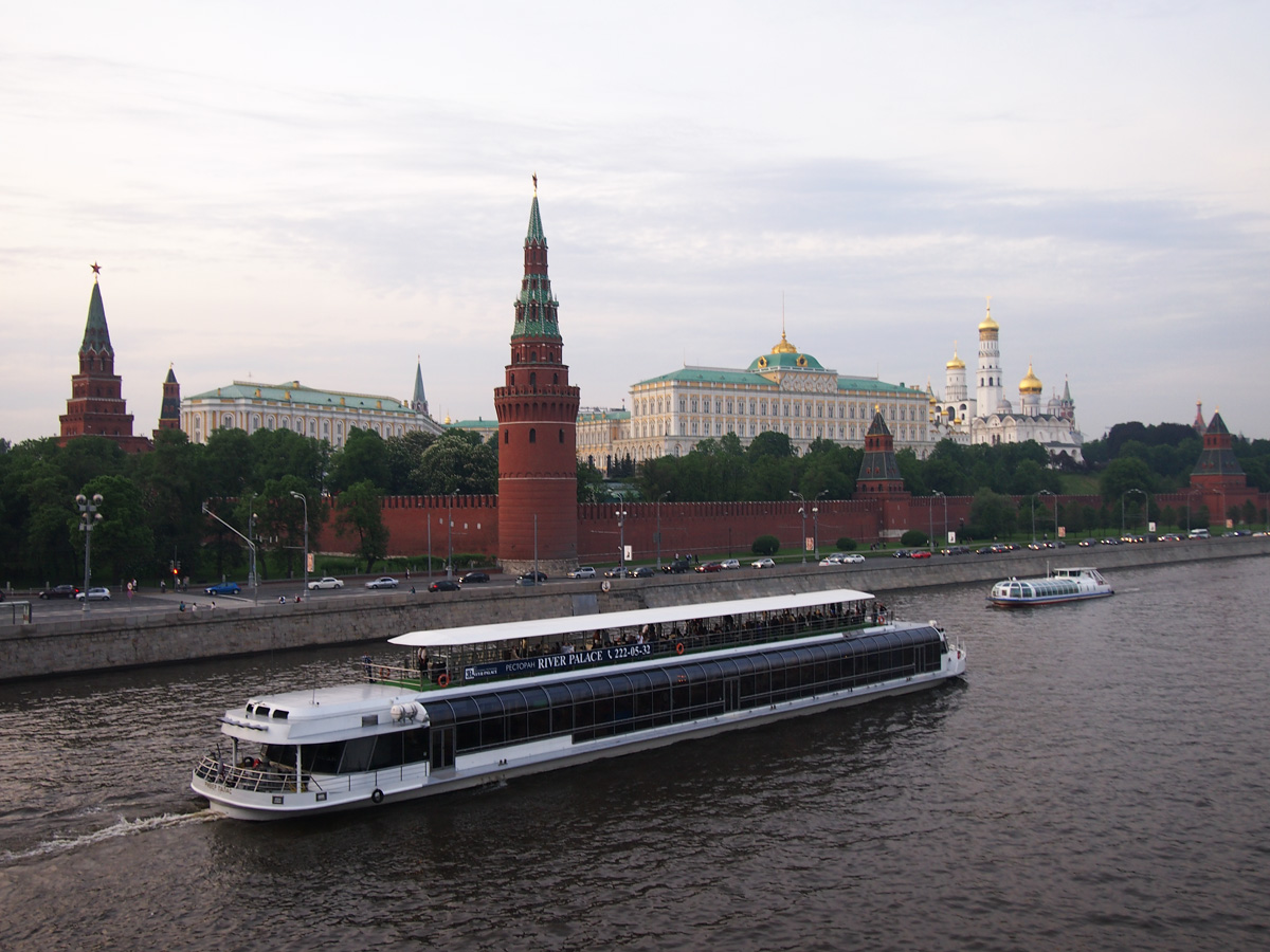 Прогулки по вечерней Москве