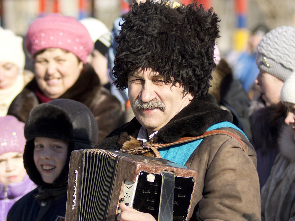 Гармонист. Через год