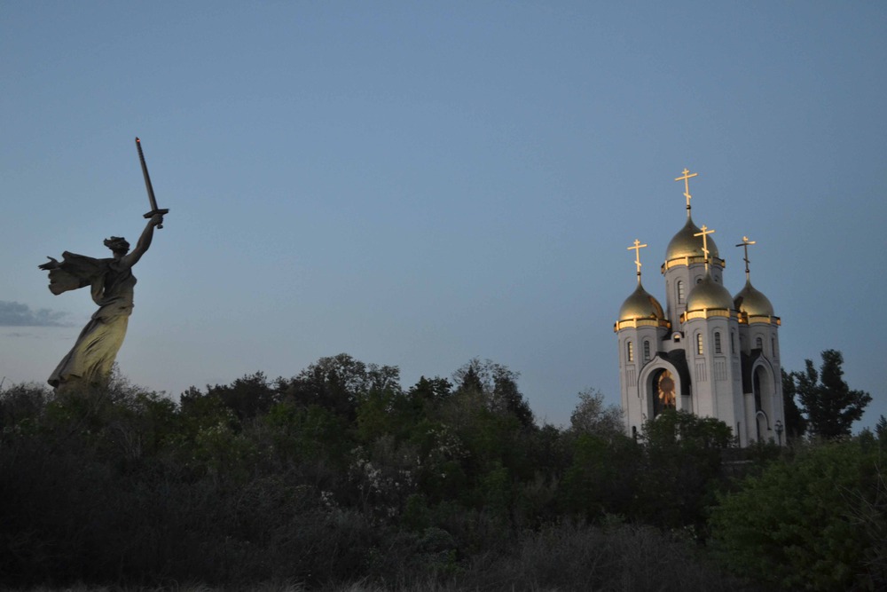 Мамаев курган на закате