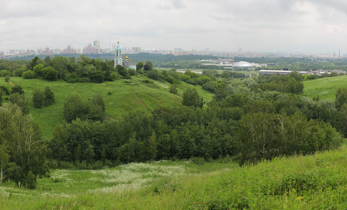 Ненастный день в Крылатском