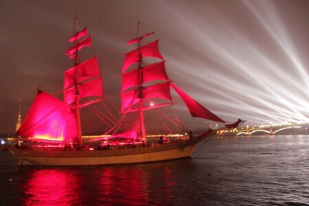 Алые паруса