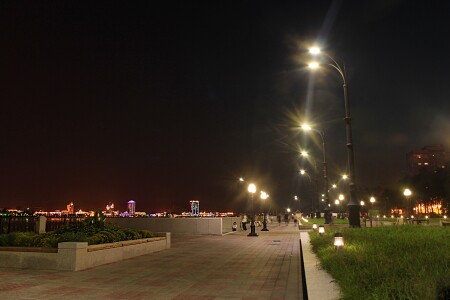 Виднеется Китай